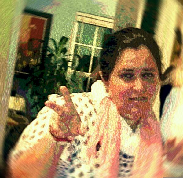 luzarango's tweet image. 