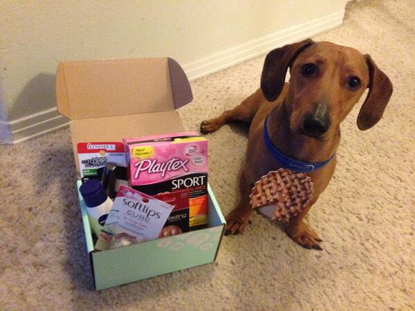 adizz's tweet image. Yay! My first @InfluensterVox! Thanx @rimmellondonUS #RetroGlam @playtex_sport @NIVEAUSA @KissProducts #SpringVoxBox