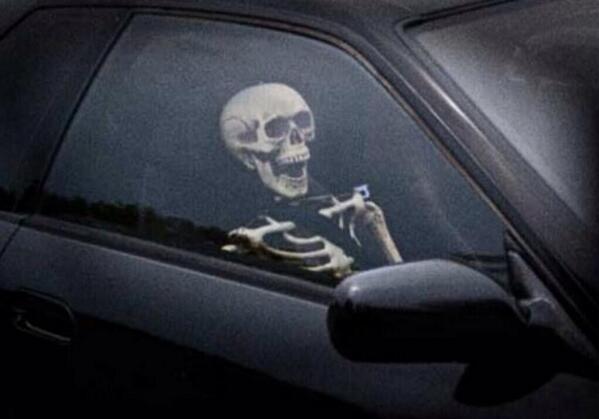 BrianSinSuerte's tweet photo. —Hijo espérame en el coche, no tardo..

— http://t.co/fPVu6Aj4hp