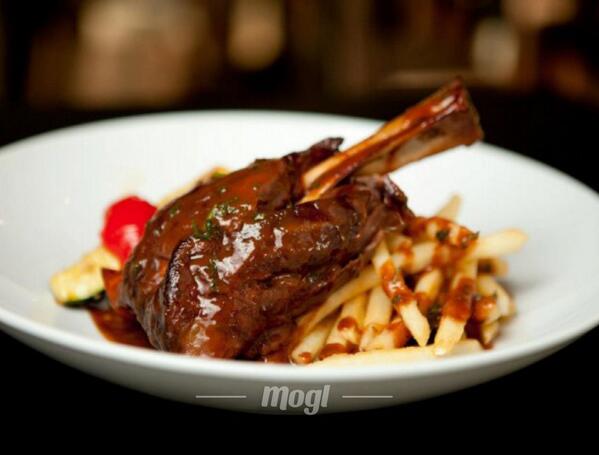 mikeponzillo's tweet image. I earned cash-back just by eating at Taverna Blu - Irvine. Join me mogl.com #fighthungerwithhunger