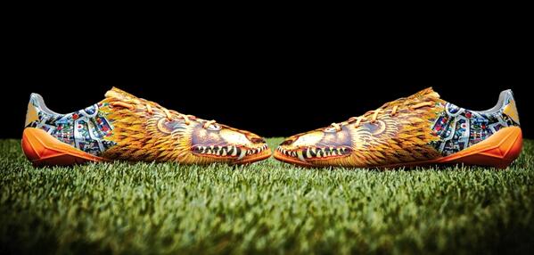 SickFootyCleats tweet picture