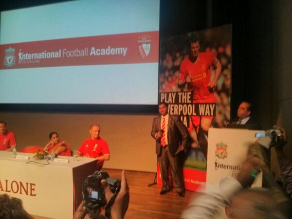 join2manish's tweet photo. CMD #DSKGroup Mr. @DS_Kulkarni addressing and speaking his heart out @LFC @CarragherGMF @dnaofpune @puneinstagramer http://t.co/I2U9Lf6VEd