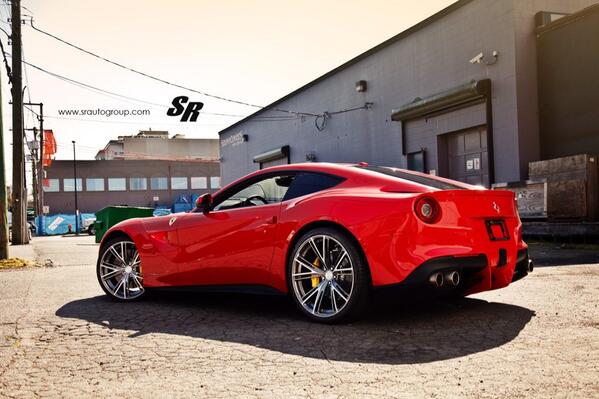 LambosFerrari's tweet photo. Ferrari F12 #Ferrari http://t.co/xB4kzSYBOD