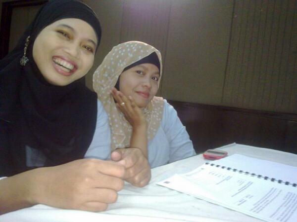 mun_eqi's tweet photo. With tuti.,.@pesona bamboe ,lembang http://t.co/Q6W4HuZiue