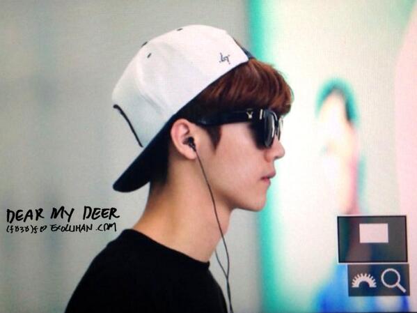 [Preview] 140603 HK Airport - Departure [24P] BpLmJeBCUAAsTG6