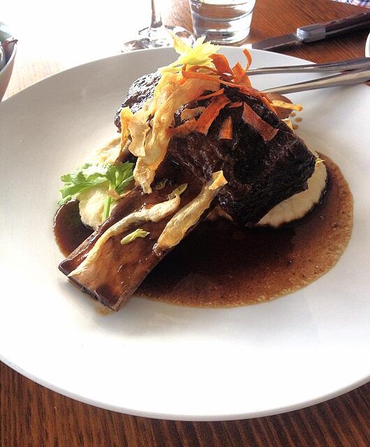 Kingsleys Steak&Crab tweet media