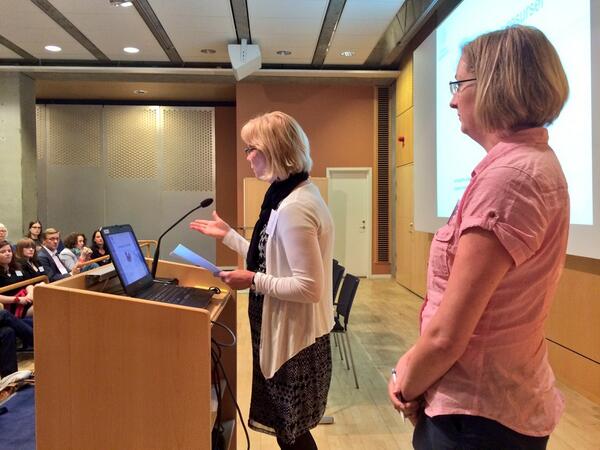 @karinbystrom och Satu Qvarnström om Maryland-rapporten för utvärdering av e-resurser #bibsam2014