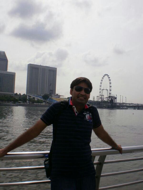 csurana2's tweet photo. Marina beach Singapore http://t.co/hy6BSt6elA