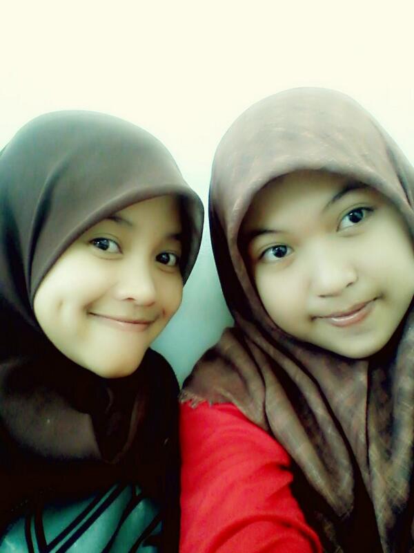 izza (@nurulazizahah) on Twitter photo 