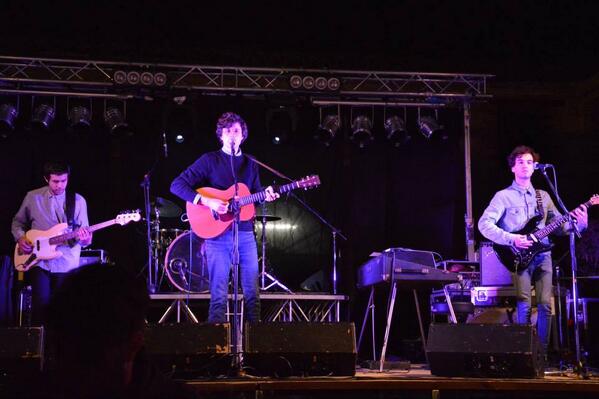 ElisaSorcionovo's tweet photo. #UBUmusicfest un successo inaspettato @Ubu_med #Montefano #Marche http://t.co/0SW9pn7pfk