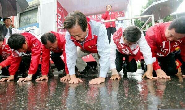SSENunion's tweet photo. "@chaje012: 한국의 흔한 표거지들... 24시간 후엔 괴물로 변신 함. http://t.co/ctK1pZyPPO"#쎈 #SSEN
#SAMSUNG  백퍼공감