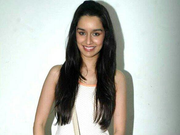shraddhakapoorf's tweet photo. I love you shraddha kapoor and my favourite film is luv ka the end I love it http://t.co/yh3ffwhPrK