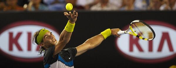basketenzona's tweet photo. ¡ Hoy cumple años un auténtico fenómeno dentro y fuera de la pista !

¡Muchas felicidades amigo @RafaelNadal! http://t.co/lvHmCB07EV
