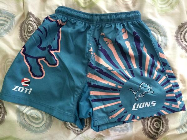 <a href="/Lions7sOfficial/">Lions 7s</a> Playing kit for this season thanks to <a href="/ZotiSportsLtd/">Zoti Sports Ltd</a> to be seen at @TheBrighton7s #Lions #rugby7s