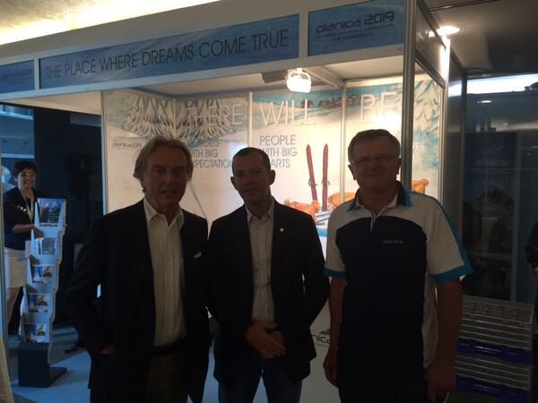 planica2019's tweet photo. Luca Di Montezemolo visited our stand! @InsideFerrari #planica2019 http://t.co/e3rqvPw3VT