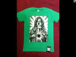EmeshaStore tweet picture
