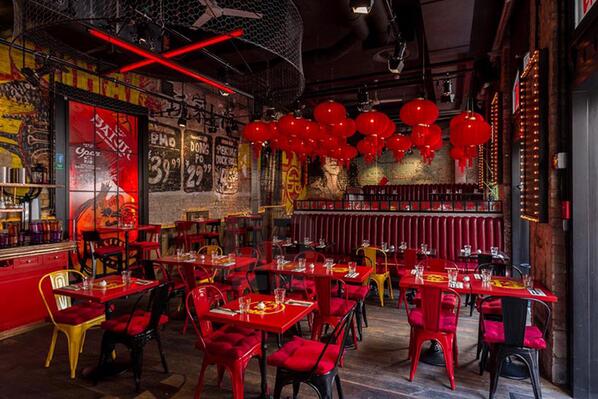 Spiler Shanghai Bistro in Budapest by Roy Zsidai
bit.ly/SpOnmg