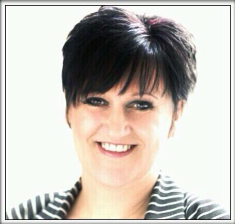 Tomorrow's evening with @JoanneGregory is now full but our next one is the 11th Sept. Book now to reserve your place