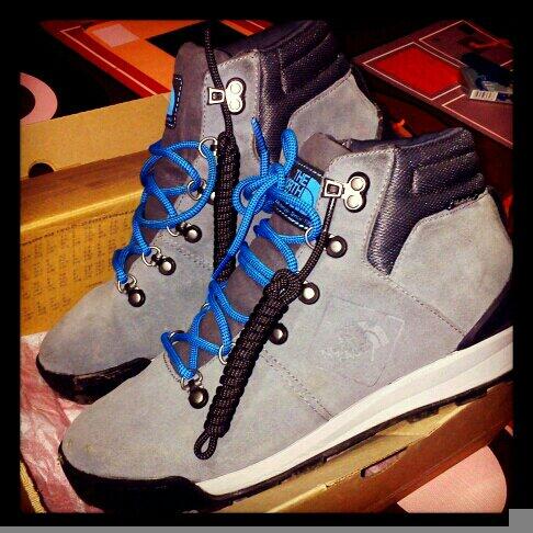 maulfive's tweet photo. For sale TNF ori 100% baru 2x pakai uk 42 minat massages aja #SaleGear @infopendaki http://t.co/T0b2GRRTyg