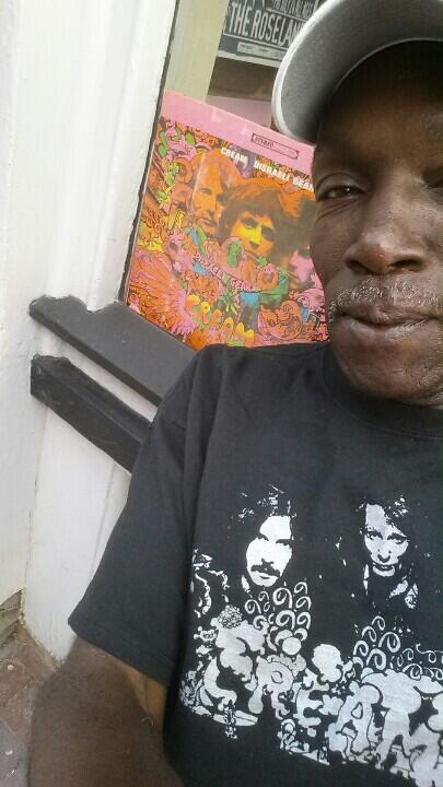 farmerdarrell's tweet image. #goodbyewindows @hippiejojo @GardenVibe @IngridOliphant @adkaromatherapy @carribeth 
#tiredstarlings
🐤🐦🐤🐦