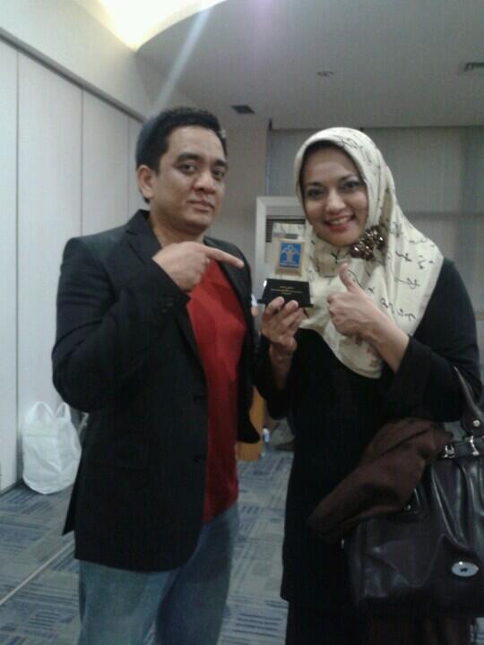 ari_syarif's tweet photo. RT @bennykadar: Penjurian Lomba Film Pendek HKI 2014 @HaqueMarissa  @DSLRCinemaID http://t.co/x9CpAw0ahQ