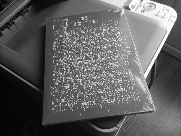 genvvk's tweet image. #holo #creativeapps #creativeapplications