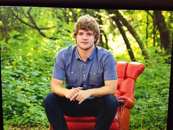 LisaEllenTaylor's tweet photo. Happy 17th birthday to my wonderful son, love you so much! http://t.co/sBtndRhloL
