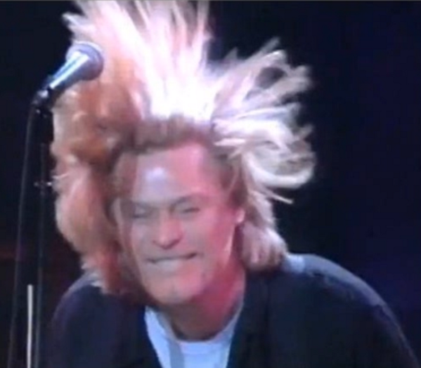 DarylHallsHair's tweet photo. Am I not the most fabulous thing you've ever seen? I mean, seriously, look at me! #darylhallshair #hairtag #hairgasm http://t.co/dI6e7wLW2R