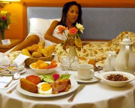 OFFIClALCNN's tweet photo. Eat this &amp; you might get laid 😉😏😍

→ http://t.co/Tg4Ec7COc6 http://t.co/eT6DGXBKKm