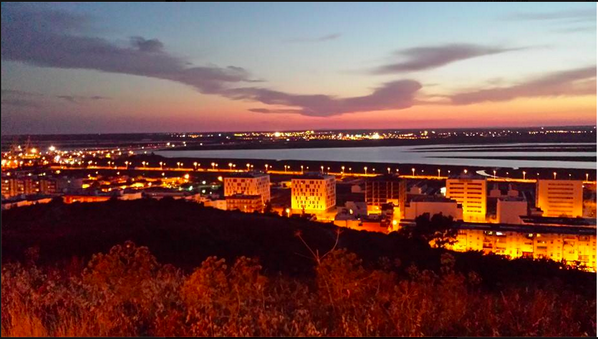 HuelvaEnfured's tweet photo. "@HuelvaOpina: #MiradasdeHuelva -anochecer desde el Conquero ( #Huelva )- http://t.co/Kh5DYkEMtt"