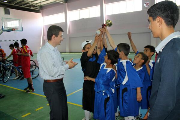 SODES kapsamında yürütülen‘’Kulpta gençler spor ile coşacak’’ödül töreni Kulp Kapalı Spor Salonunda gerçekleştirildi.