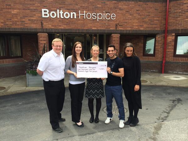 👍 <a href="/harrykingkhan/">Haroon Khan</a> handing over the cheque raised for <a href="/boltonhospice/">Bolton Hospice</a> @EventsDLC