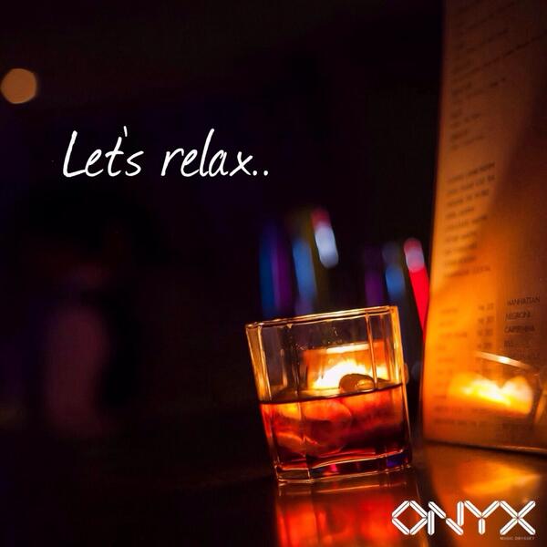 onyxbangkok's tweet photo. Let's relax with a drink @ ONYX.  @onyxbangkok @edm @rca @supperclub @bangkok http://t.co/K2Y1r8Jymx