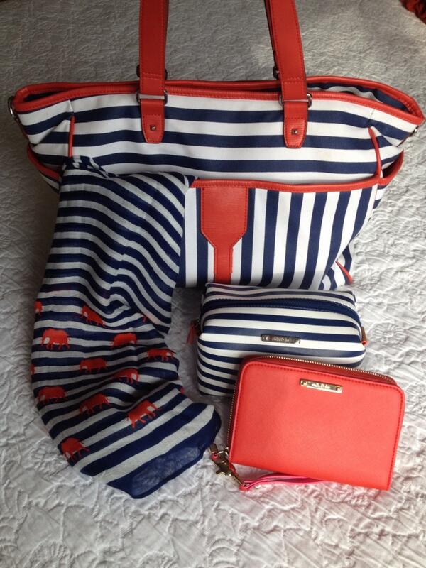 DTVickyBrown's tweet image. Matching changing pad available Friday #mummyessentials stelladot.co.uk/shop/en_gb/p/a… @bathmums