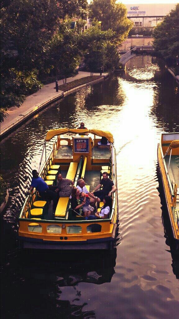 watertaxi tweet picture