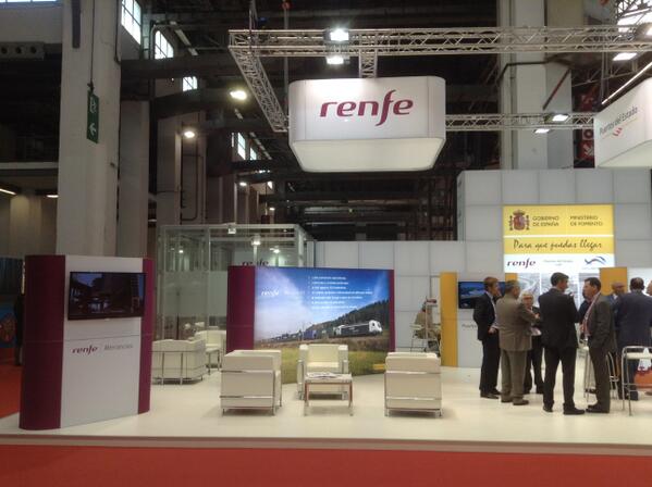 Renfe's tweet photo. Renfe participa en el Salón Internacional de la Logística @SILBARCELONA entre el 3 y el 5 de Junio #sil2014 http://t.co/voEqoq1PCm