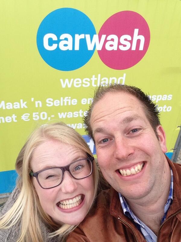 Sjorssie1986's tweet photo. @carwashwestland als dit geen selffie is... http://t.co/BphqeDalLH