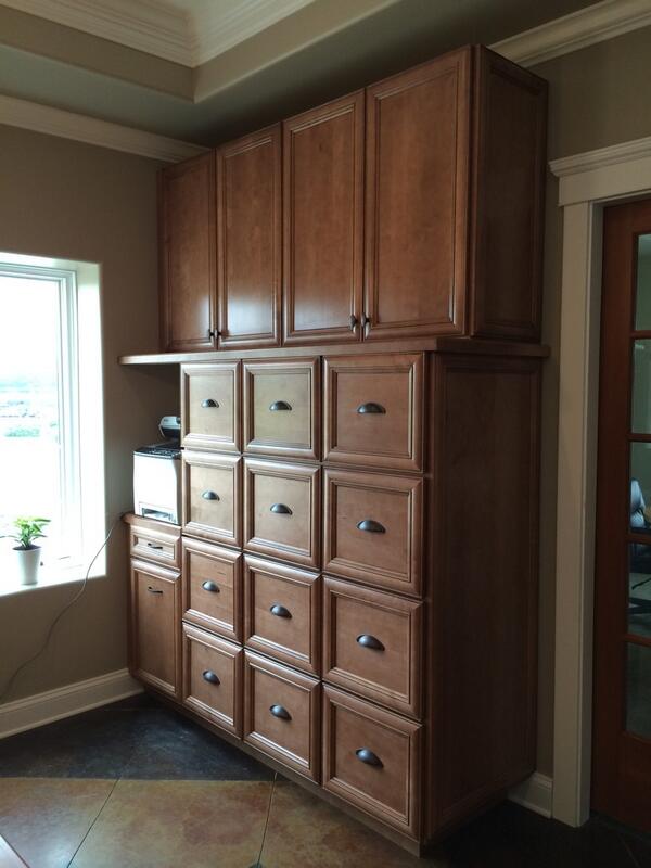 WeDoKitchensPA's tweet photo. Our reception desk! #WellbornCabinets #WeDoKitchens #Waynesboro #PA #Hagerstown #MD #HardwareResources http://t.co/vMlU20wsQi