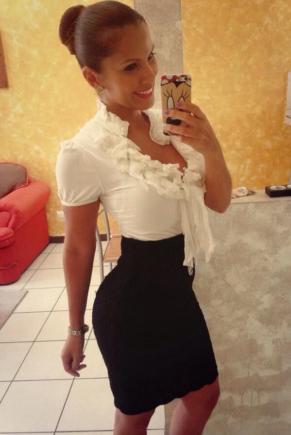 Analuciavega's tweet photo. Feliz martes ☺️☺️☺️ http://t.co/HCkP3t22qV