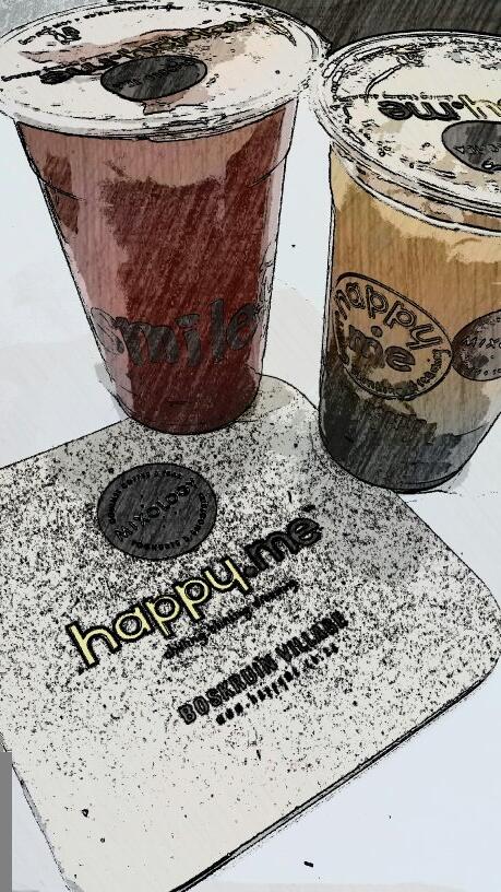 2_Beelicious's tweet photo. @desire_e_lb Happy.Me with Happy Tea. http://t.co/O4cRGhdCDu
