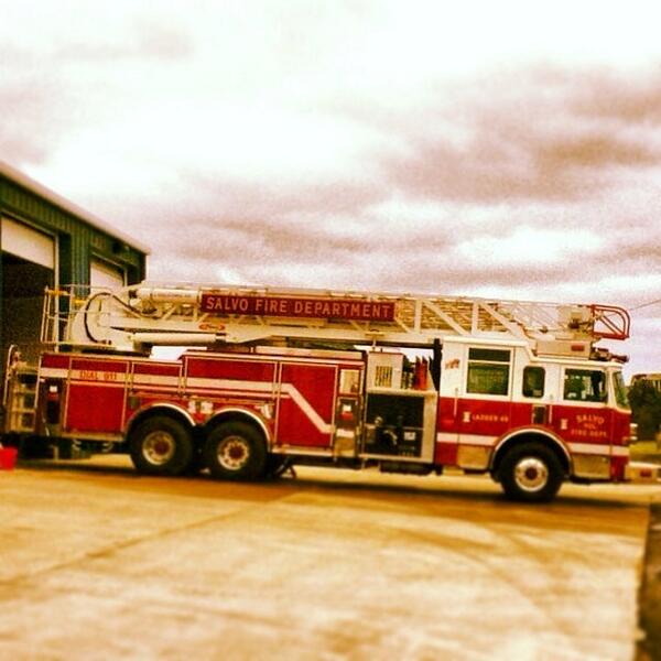 AFireStation's tweet image. Found this cool photo, not mine Truck 48 #salvonc #salvofiredepartment #piercefiretrucks #laddertruck #firetruck ...
