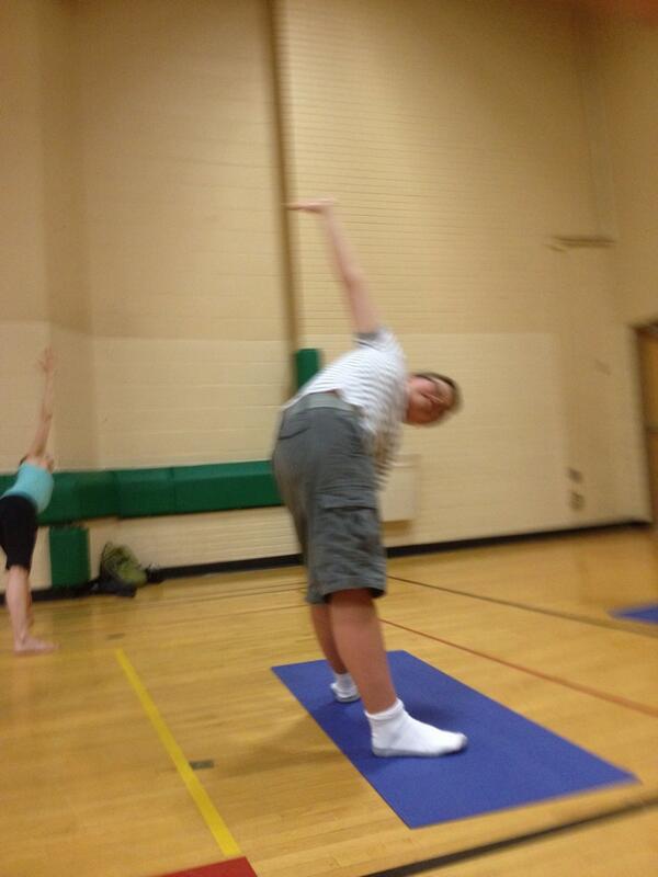 QuotesKyle's tweet photo. Yoga luv http://t.co/h78S0tG7kN