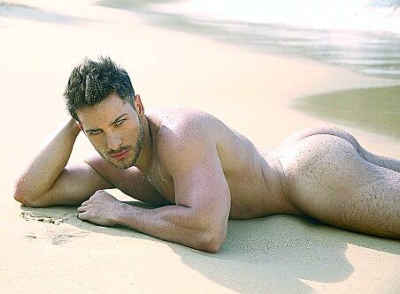 HenryLicett's tweet image. Déjame ser el hombre que cumple tus sueños y fantasías. Que cada segundo lo usa para hacerte feliz.