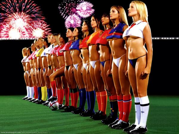 72hrsparty's tweet image. We're super excited about the World Cup in Brasil as well! Join us at @SIPLoungeVan with @carlsberg all tourney long