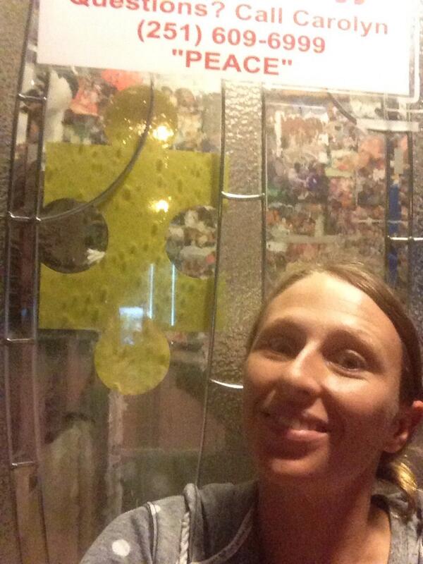 RameyTf's tweet photo. #FUNraiserPuzzleHunt #Highhopes4autism #DavidsGallery #foundapiece #2014 http://t.co/ToBBmtQoBL