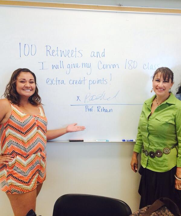 Lucy794's tweet photo. Help us pass!! http://t.co/j7GzZRpmH0
