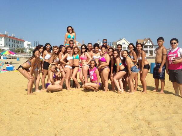 xmiaa_'s tweet image. Junior skip day #class201 ☀️🌀