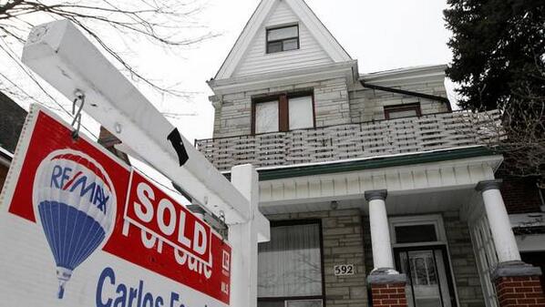 Report on Business tweet media