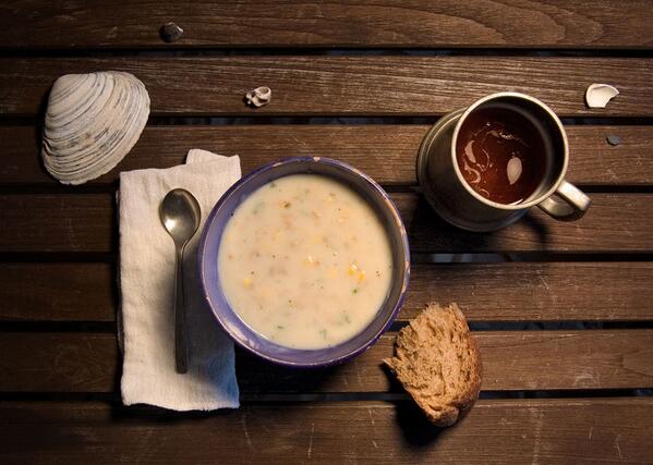 themarginalian's tweet photo. Brilliant photos of meals from beloved books, from Alice in Wonderland to The Great Gatsby http://t.co/v9kev2VbAk http://t.co/hQZxIKvWvb