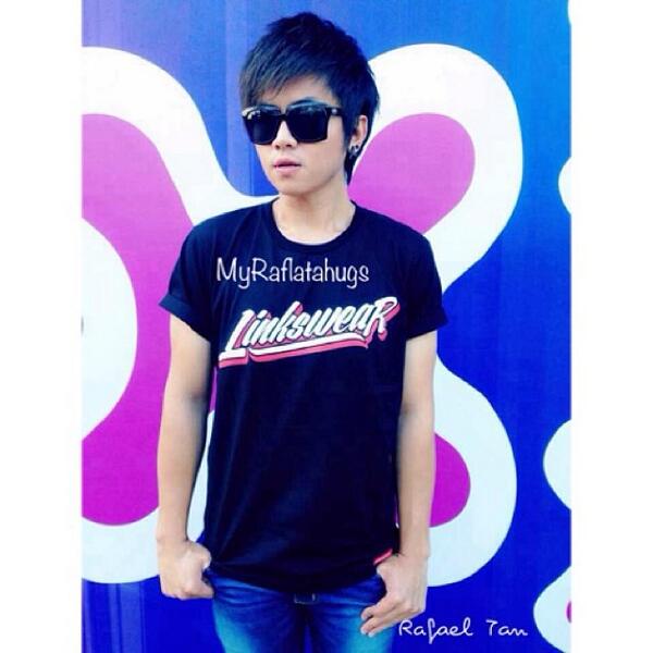 RTH_JEMBER's tweet photo. #instapic  No Matter how you feel..Get Up,Dress Up,Show Up,and Never Give Up Good Morning... Have  a Great… http://t.co/PbnBDb0Lpb